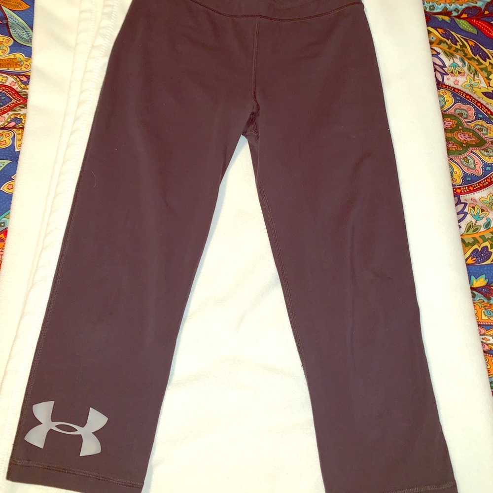 Under Armour capris